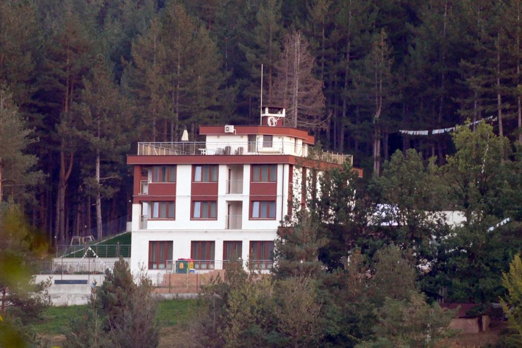 Mala Planina Guest House Iskrets Exterior foto