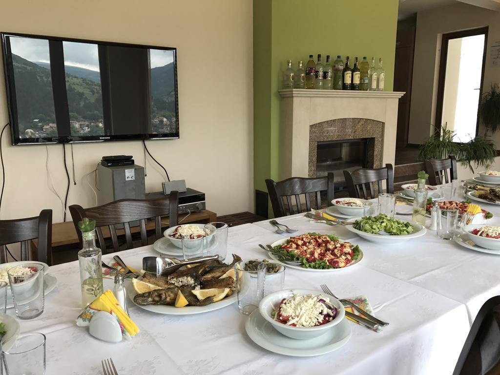 Mala Planina Guest House Iskrets Exterior foto